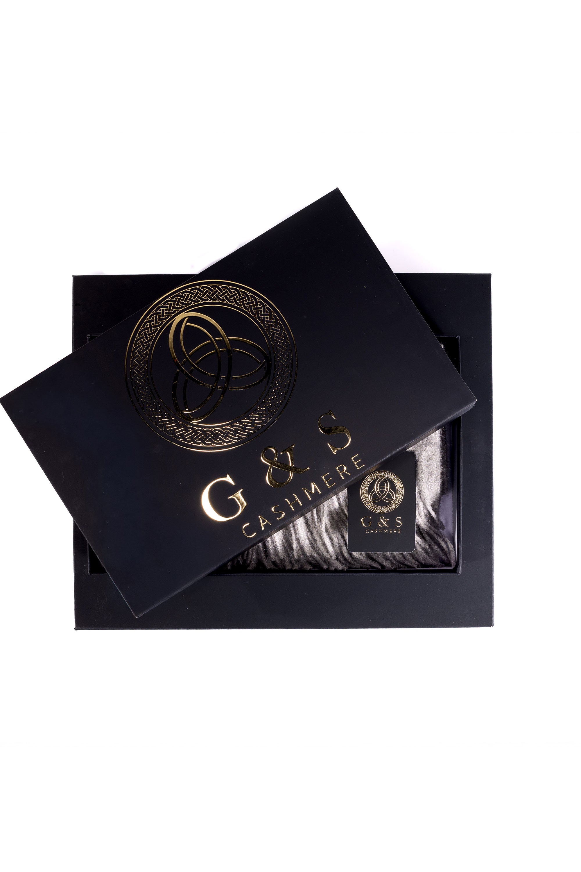 CASHMERE STOLE - Mistfall Drift