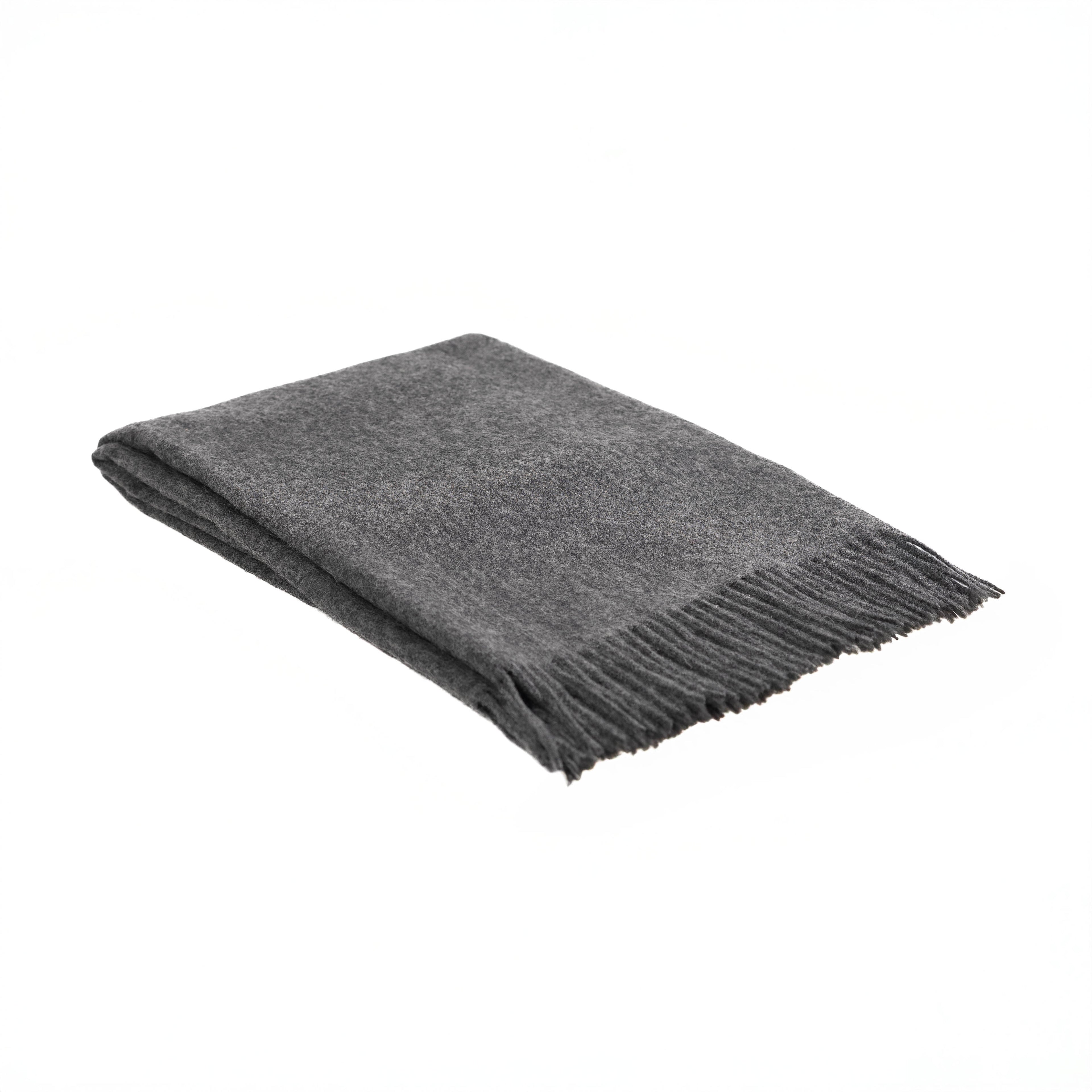 LAMBSWOOL CAPES - Smokewood Vale