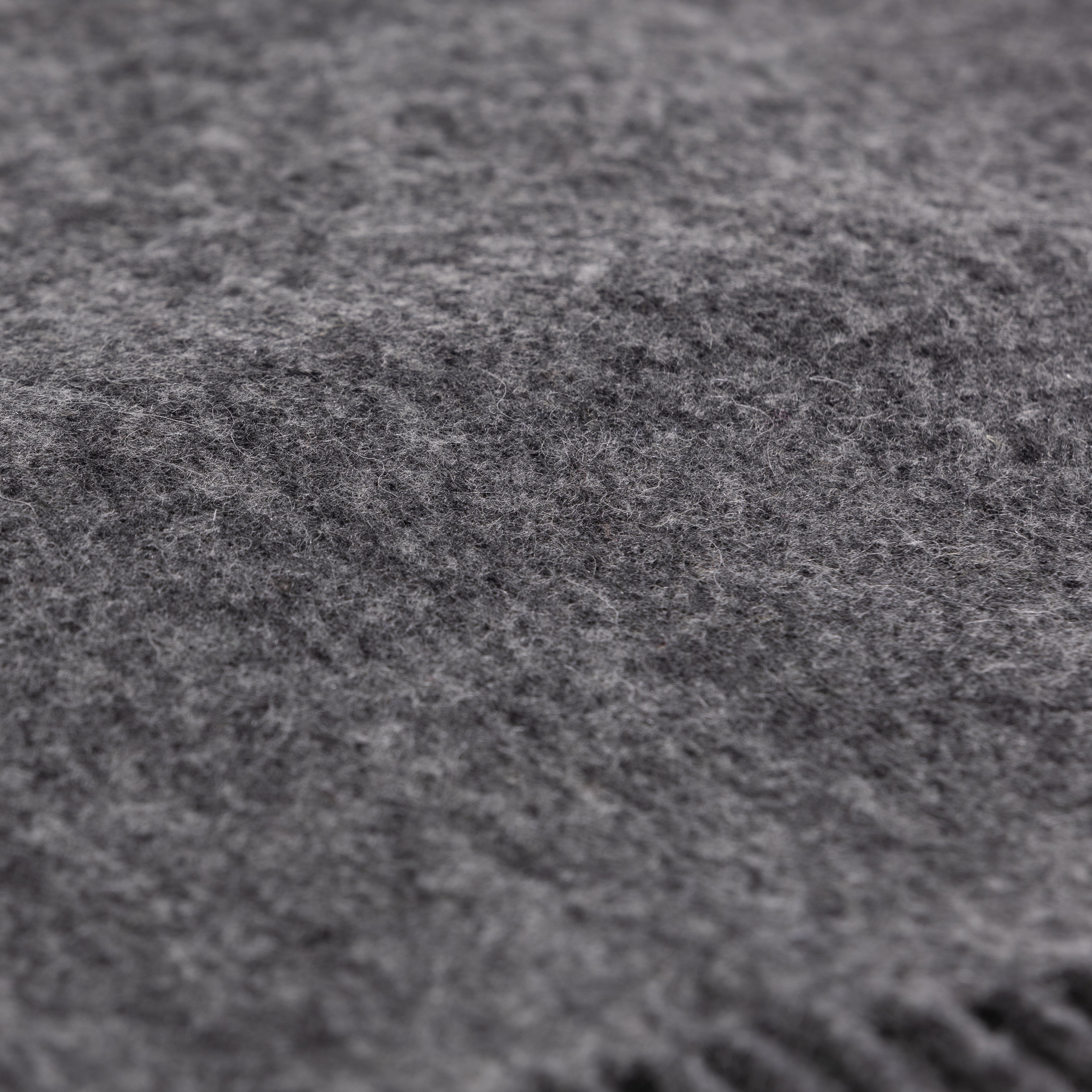 LAMBSWOOL CAPES - Smokewood Vale